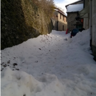 Neve da sgombrare a Mallare, la minoranza insorge