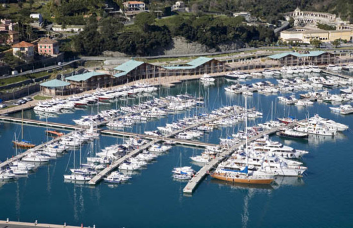 Presso la Marina di Varazze inaugurazione della nuova sede Cantieri Estensi