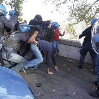 Dopo le botte, la caccia all'uomo: il pool antiterrorismo sui fatti di Roma 2011