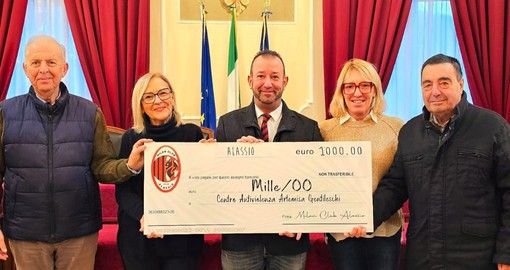 Solidarietà in campo: il Milan Club Alassio dona 1.000 euro al Centro Antiviolenza Artemisia Gentileschi