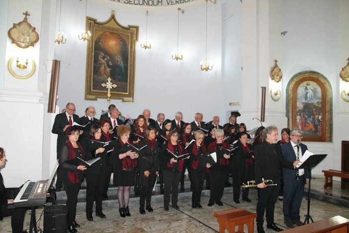 Valleggia, una serata di gran musica con il &quot;Res Musica&quot; di Roccasecca diretto da Marco Evangelista