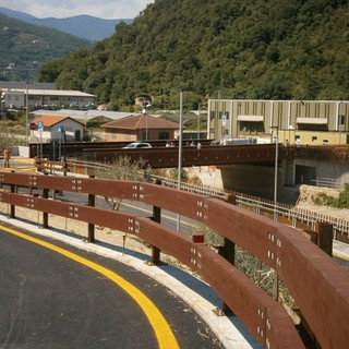 Nuovo ponte sul fiume Pora a Finale Ligure