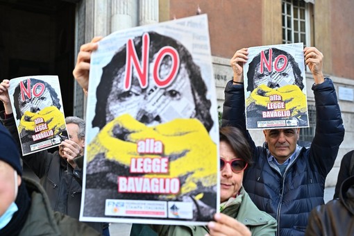 I giornalisti liguri in piazza contro la “Legge bavaglio”:  “Tuteliamo il diritto dei cittadini a essere informati”