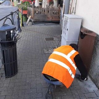 Albissola, nuovi cestini per la raccolta dei rifiuti tra Piazza Liguria, Corso Bigliati ed il centro storico