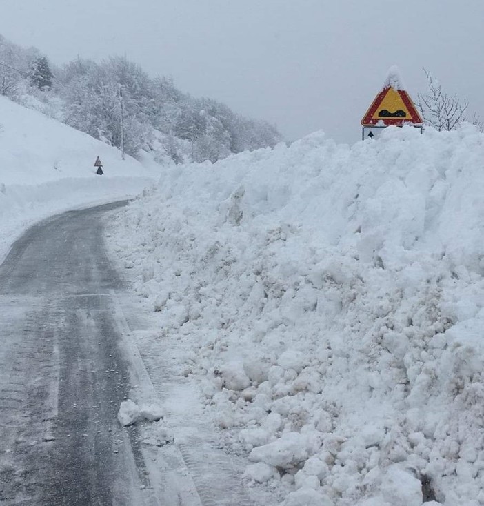 Neve in Val Bormida, 80-90 cm in località Ca Geppin a Dego (FOTONOTIZIA)