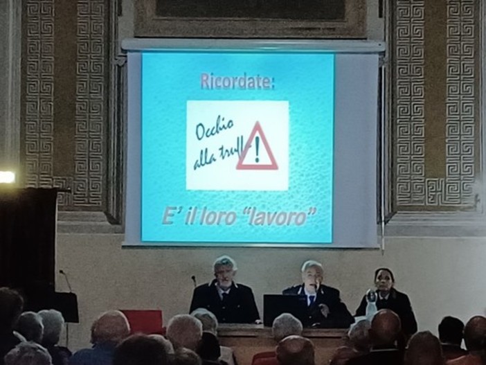 Campochiesa d’Albenga, “Non mi freghi”: la Polizia Municipale insegna a difendersi dai truffatori