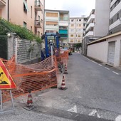 Albissola, via all'installazione di due nuovi punti luce led in via Respighi (FOTO)