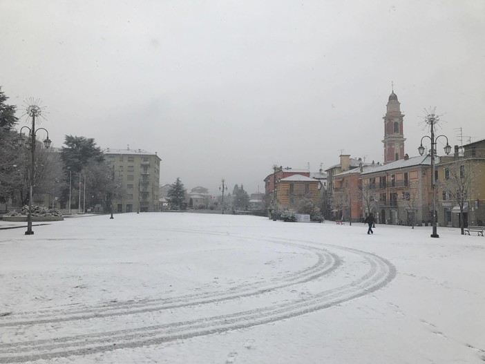 Scatta l'allerta meteo neve. Grandine e neve in Provincia di Savona