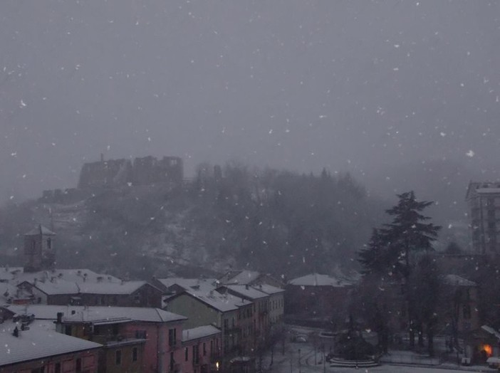 #Meteo: inizio settimana tranquillo, poi da mercoledì nuova perturbazione con probabile neve