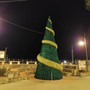 Laigueglia accende il grande albero di Natale luminoso