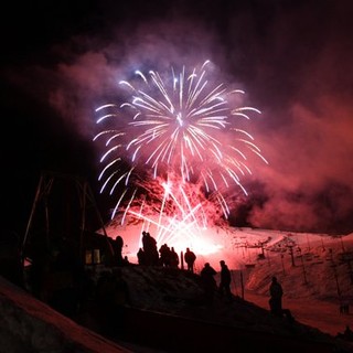 I fuochi d'artificio aprono la stagione sciistica