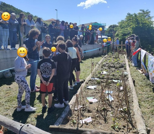 &quot;I ragazzi della Terra&quot;, inaugurato a Stella un orto didattico