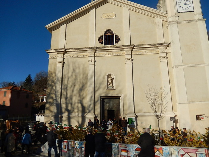 Pallare, in occasione della festa di Sant'Antonio si è celebrata la benedizione degli animali