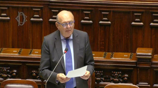 Rigassificatore, il ministro Pichetto Fratin: &quot;Via solo all'inizio, poi valutazione tecnica tenendo conto di pareri e osservazioni&quot;