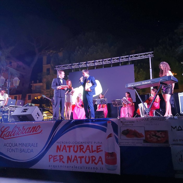 Successo di pubblico a Santa Margherita per il tenore di Noli Davide Pastorino