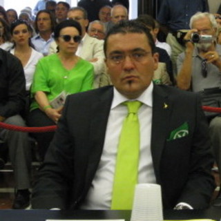 Lega Nord: bene Grillo, almeno prende posizioni