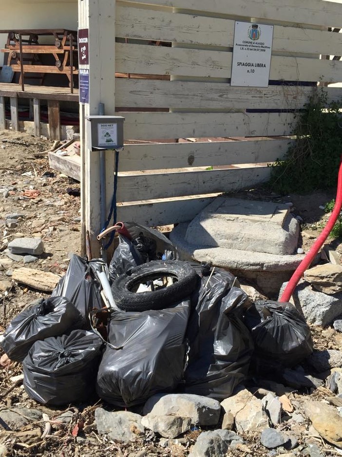 Andora Clean Beach, una giornata dedicata alla pulizia delle spiagge