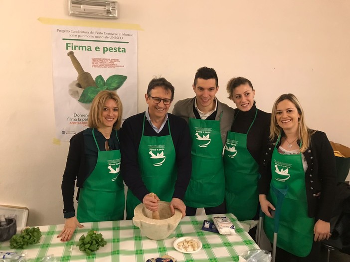 Cairo sostiene la candidatura del pesto ligure a patrimonio Unesco (FOTO e VIDEO)