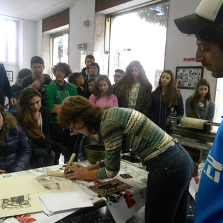 Inchiostro d'Autore: le foto del laboratorio creativo con Santy