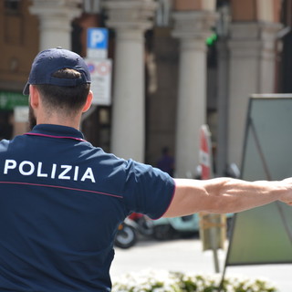 &quot;Estate sicura&quot; nel savonese, il bilancio della Polizia di Stato: &quot;20mila persone identificate, 13 arresti e numerosi veicoli controllati&quot;