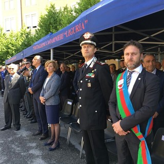 Genova, cerimonia per celebrare il 40° anniversario della concessione della Bandiera di Guerra al 2° Battaglione Liguria