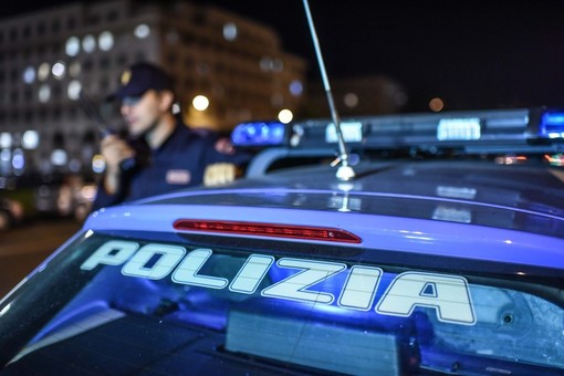 Savona, danneggia 24 auto in sosta: arrestato un marittimo turco