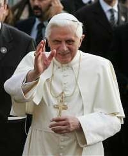 Morte di Benedetto XVI: tutte le campane della diocesi suonano a lutto