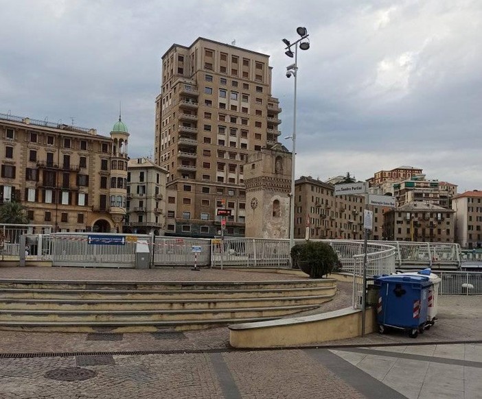 Ponte della Darsena guasto, il sindaco Russo all'Autorità Portuale: &quot;Guasto imprevedibile, ma bisogna intervenire con urgenza&quot;