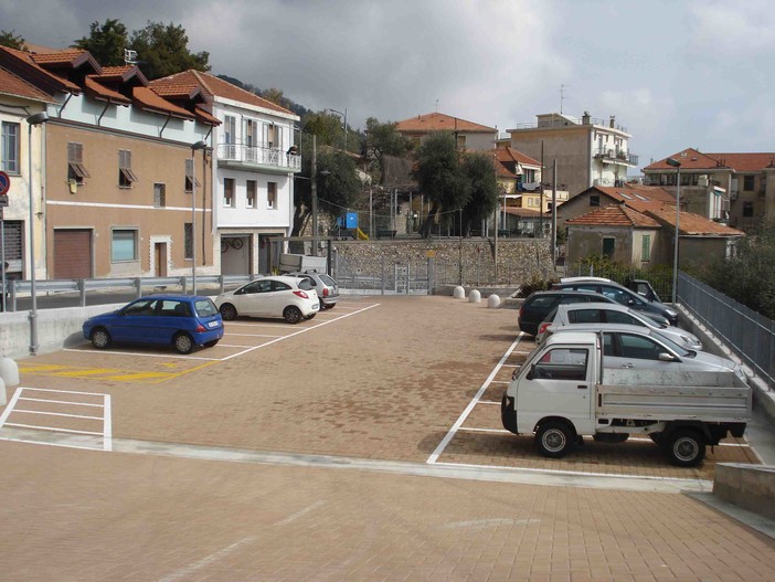 Alassio, Melgrati: &quot;Finalmente aperto il nuovo parcheggio pubblico di Moglio&quot;