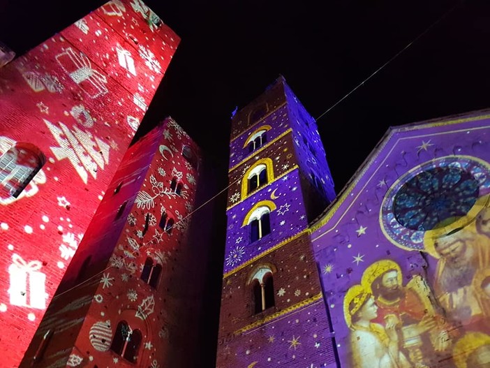 Grande successo per &quot;Albenga s’illumina d’immenso&quot; (FOTO)