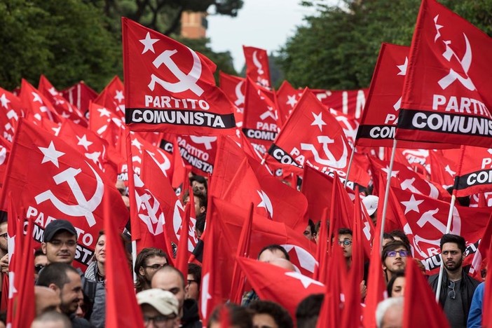 Il Partito Comunista di Savona dice no al rigassificatore e si schiera con l'Istituto Comprensivo di Quiliano