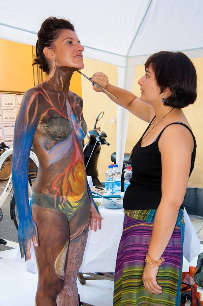 L'artista valbormidese Monica Porro al concorso di body painting &quot;Rabarama Skin Art Festival&quot; (FOTO)