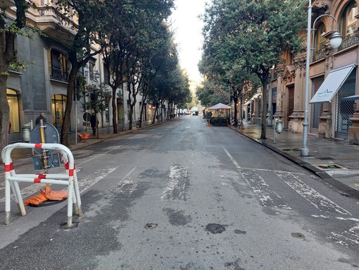 Savona, ufficiale lo stop alle auto in Corso Italia. Sindaco Russo: &quot;Ci aiuterà a vivere più pienamente la città&quot; (FOTO e VIDEO)