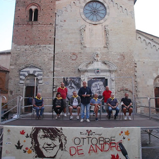 Albenga e i &quot;Fieui di Caruggi&quot; si preparano per &quot;Ottobre de André&quot;. Sognando una piazza intitolata a Faber