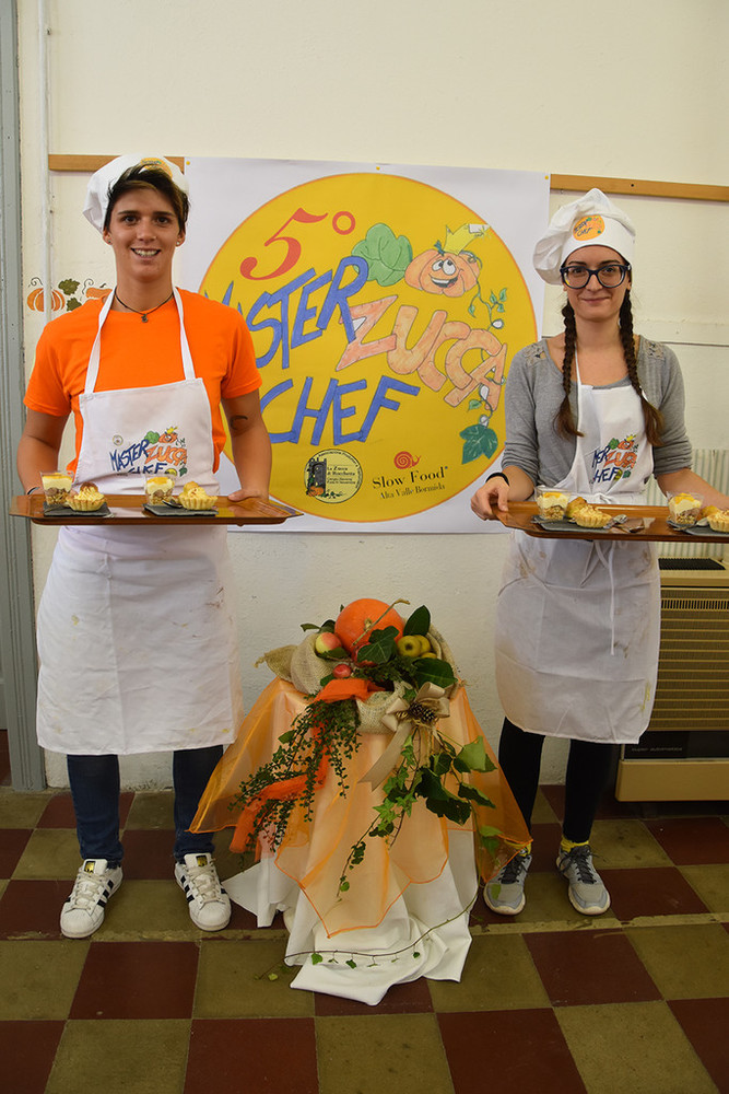 Rocchetta di Cengio, le studentesse Arianna Bertone e Camilla Costa vincono la competizione dedicata alla Zucca (FOTO)