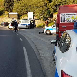 Savona, controlli della polizia locale: sanzionati tre cittadini per il mancato uso della mascherina