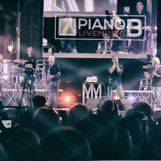 Albenga festeggia il Ferragosto con la band &quot;Piano B&quot;, un concerto che celebra i grandi della musica italiana