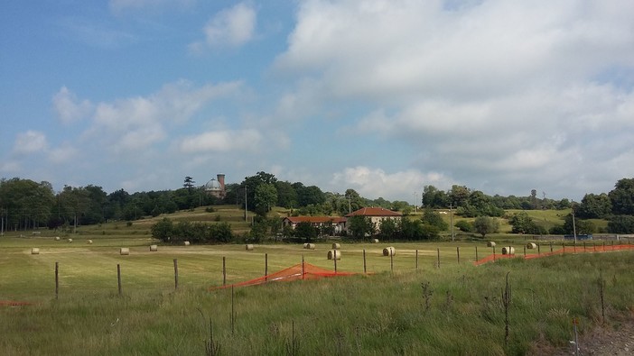 Foto pagina Facebook &quot;Salviamo il prato del Parco Piantelli #iostoconilprato&quot;