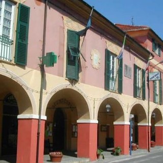 Pontinvrea, cambio della caldaia nell'edificio scolastico