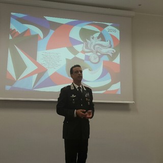 L'Arma nell'arte: presentato il Calendario Storico 2016 dei Carabinieri