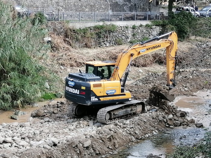 Savona, praticamente conclusa la pulizia del Letimbro a Riborgo. Assessore Santi: &quot;Proseguiremo a San Bernardo in Valle, intervento fondamentale per la messa in sicurezza delle abitazioni&quot;