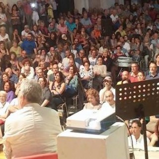 Albissola Marina, &quot;Parole ubikate in mare&quot;: mercoledì 25 luglio ecco Stefano Zecchi