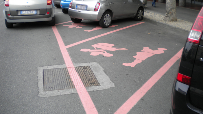 &quot;Parcheggi rosa&quot;, dal Ministero delle Infrastrutture fondi a Borghetto, Cairo e Quiliano