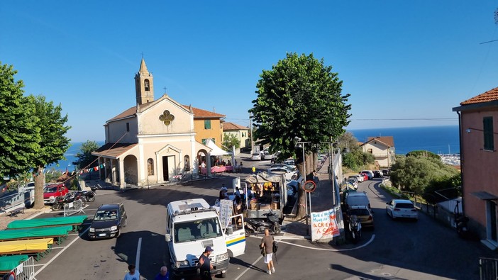 Varazze, inaugurata l'ampliata piazza di Cantalupo. Sindaco Pierfederici: &quot;Un'opera importante per la comunità&quot;