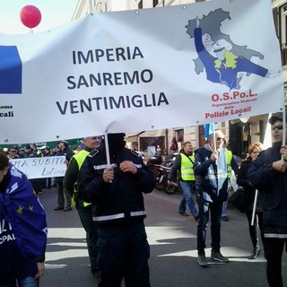 Sciopero nazionale della Polizia locale: a Roma presente anche la Liguria