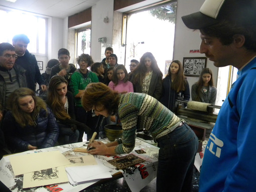 Inchiostro d'Autore: le foto del laboratorio creativo con Santy