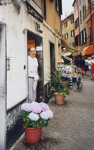 Celle, dopo 58 anni chiude la storica pasticceria Da Pino