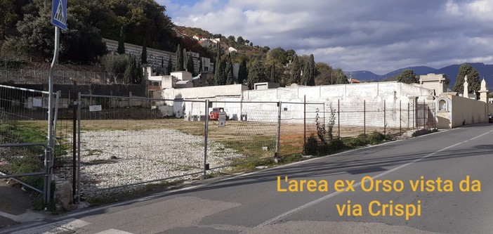Pietra, il consigliere Carrara: &quot;Nuovi loculi nell'area ex Orso? Non un allargamento ma un minicimitero&quot;