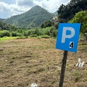 Transito camion sulla Sp2 ad Ellera, i residenti mettono a disposizione terreni per poter parcheggiare (FOTO)