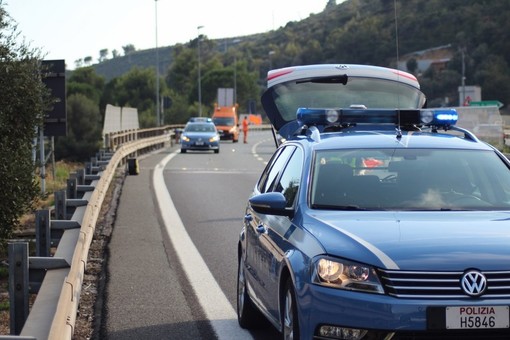 A10, auto su cantiere tra Andora ed Albenga: in corso gli accertamenti di Polstrada sulla dinamica